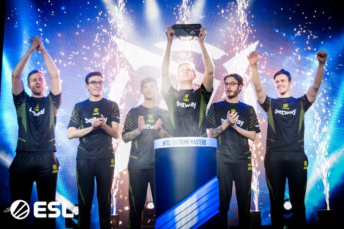 缝线细密 缝线细密